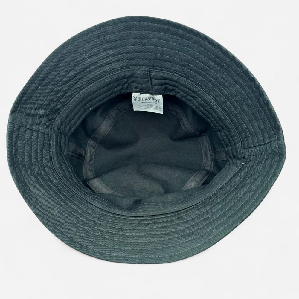 Unisex Black Playboy bucket hat with pink logo - Picture 2 of 4
